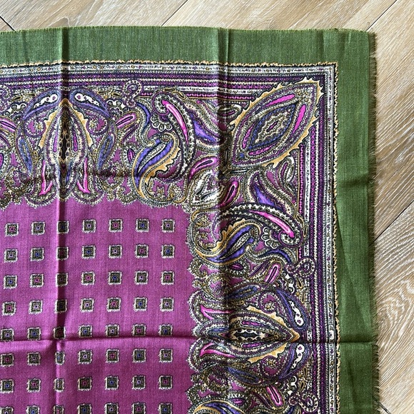 Vintage Paisley Patterned Square Scarf in Green and Purple 30” x 30” - Picture 5 of 8